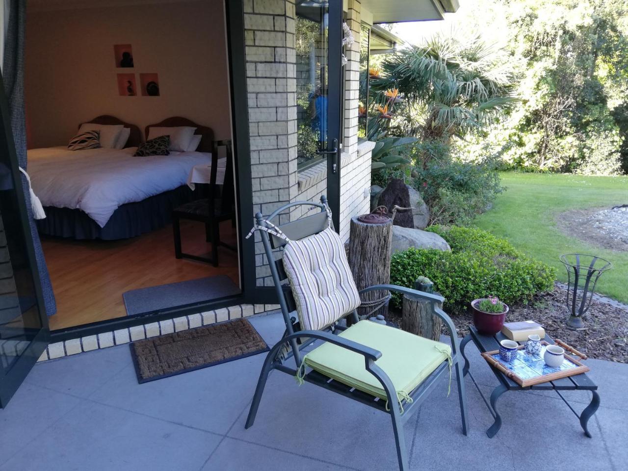 The Little Gem Hotel Waitara Exterior photo